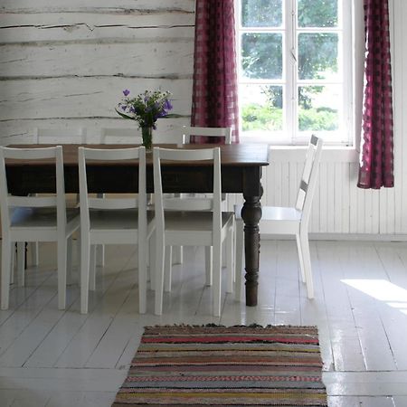 Mandjala Puhketalu - Cottages Экстерьер фото